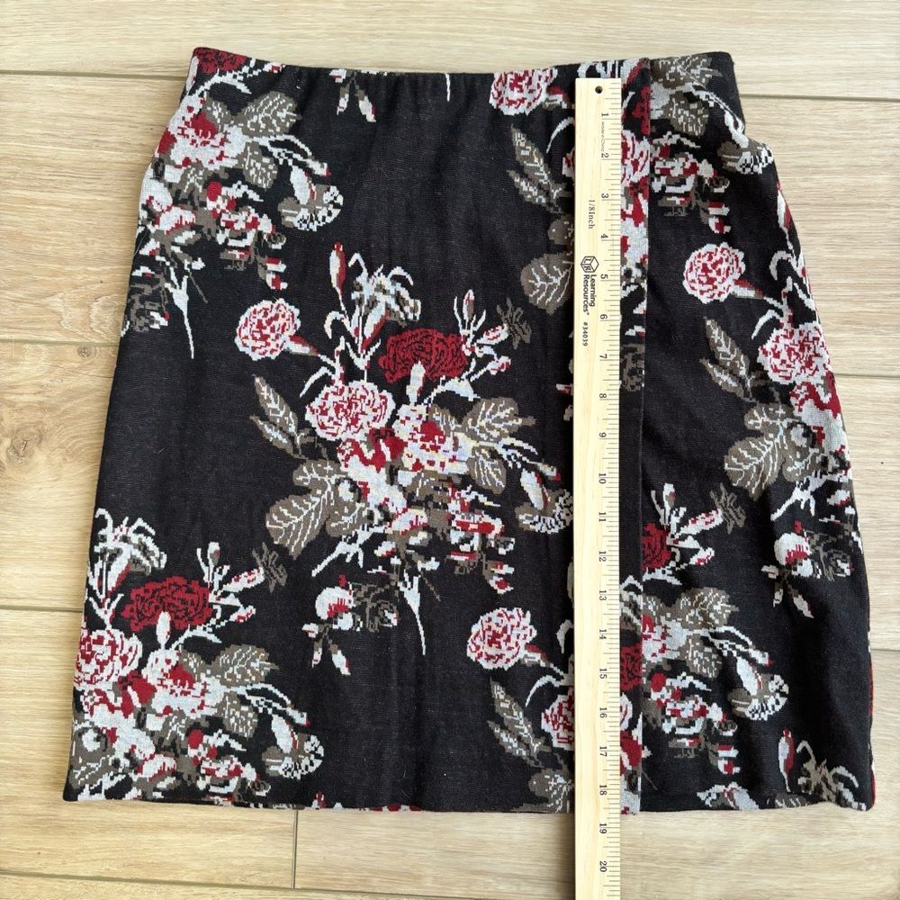 J.Jill Black Floral Knit Skirt XS Petite Pull On NWT Cottagecore - Picture 8 of 9
